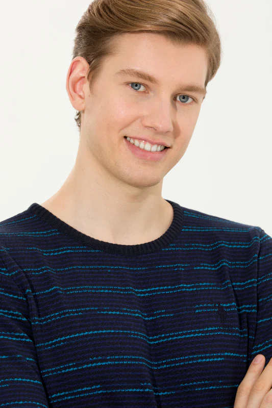 Mens Knitwear Navy Blue - Image 3