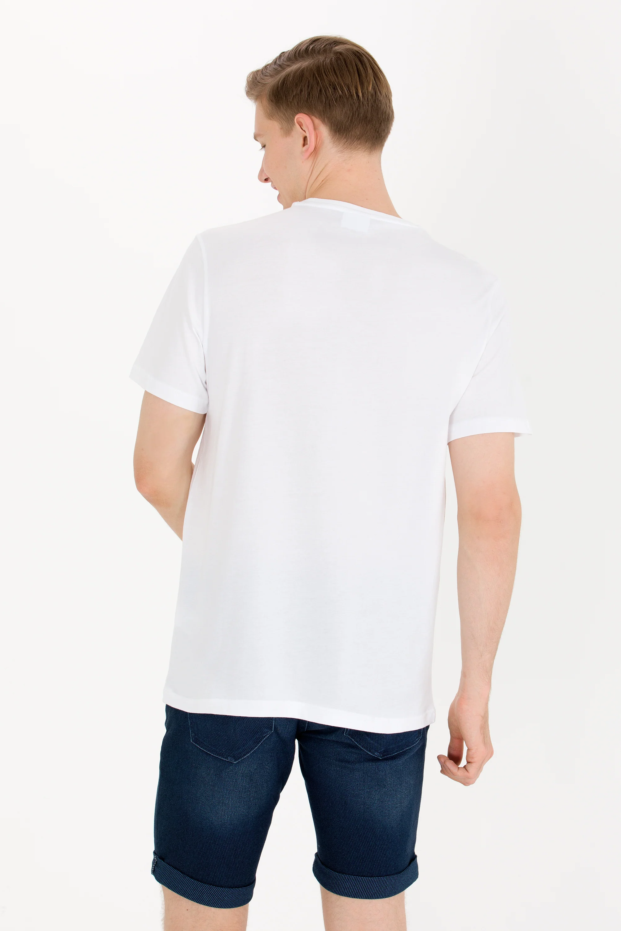 Mens Basic T Shirt White - Image 2